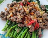 Foto langkah ke 6 dari resep Tumis kailan mix daging sapi.