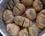 A picture of step 5 of Baked Baby Potatoes.