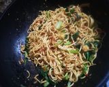 Foto langkah ke 3 dari resep Mie Tek Tek Pedas.