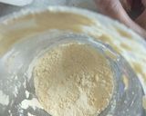 A picture of step 1 of Mayo Pakorey.