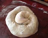 Foto del paso 8 de la receta: Gubana italiana rellena de frutas y frutos secos