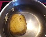 Foto del paso 1 de la receta: Tortilla de calabacín patata y queso