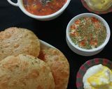 आलू पूरी(aloo poori refcipe in hindi) रेसिपी चरण 7 फोटो