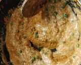 A picture of step 5 of Mushroom tikka Masala.