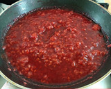 Foto del paso 1 de la receta: 175.🍓Sangre comestible de frambuesa y granadina
