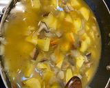 Foto del paso 4 de la receta: Setas de cardo con patatas en salsa