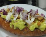 Foto del paso 9 de la receta: Plátano maduro relleno de pollo, chicharrón de cerdo y salsa verde🥯🍖🥑🌮🌯🍗
