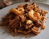 Foto del paso 9 de la receta: Fideuá con calamares, pulpo y gambas