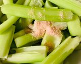Hình bước làm 3 của món Vào bếp cùng con: dọc mùng xì dầu