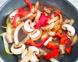 Foto langkah ke 3 dari resep Sapi Jamur Lada Hitam.