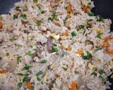 Foto langkah ke 5 dari resep Nasi Goreng Hongkong.
