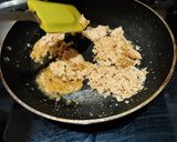 A picture of step 2 of Peanut chikki.