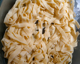 Foto del paso 7 de la receta: Pasta fresca con mejillones y langostinos