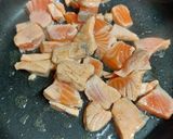Foto del paso 2 de la receta: Tagliatelle frescos con salmón a la diábola🌶🌶