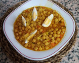 Foto del paso 6 de la receta: Guiso de garbanzos con fideos cabellín