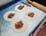 Foto del paso 2 de la receta: Empanadas de marisco