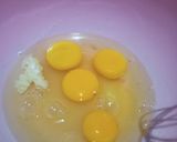 Foto langkah ke 3 dari resep "bolu sarang semut".