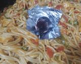 A picture of step 4 of Chicken tikka spaghetti.