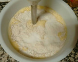 Foto del paso 5 de la receta: Bizcocho de naranja con harina integral de centeno. Muy rico 😋