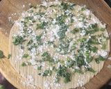 ગાર્લિક લચ્છા પરાઠા (Garlic Lachcha Paratha Recipe In Gujarati) રેસીપી સ્ટેપ2ફોટો