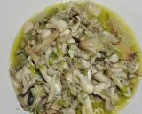 Foto langkah ke 2 dari resep Oseng jamur jerami (jamur damen).