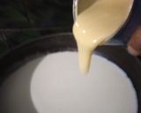 A picture of step 2 of Semiya Coconut Sandesh.