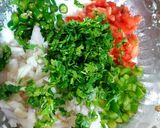 A picture of step 2 of Bread uttapam.