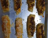 Foto langkah ke 5 dari resep Croisant Singkong.