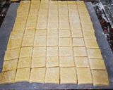 Foto del paso 6 de la receta: Galletas-bizcochos caseros con grasa/manteca