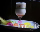 A picture of step 4 of Banana and coconut smoothie.