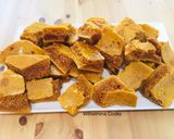A picture of step 4 of Honeycomb Candy.