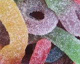 Foto del paso 2 de la receta: Gomitas y dulces enchamoyados
