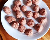 Une image de l'étape 1 de Boulettes de viande en cocotte Magimix et ses pommes de terre.
