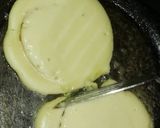 A picture of step 4 of Garman apple 🍏 tawacake.