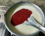 A picture of step 3 of Strawberry Panna Cota.