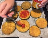 Foto del passaggio 6 della ricetta Cotolette o pizzette? 🤔🍆 (healthy food)
