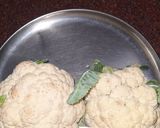 फूलगोभी के परांठे (phool gobhi ke parathe recipe in Hindi) रेसिपी चरण 1 फोटो