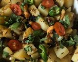 A picture of step 3 of Suki bhaji.