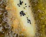 Foto langkah ke 3 dari resep Pisang Goreng Wijen Hitam.