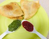 A picture of step 14 of Aloo cheese samosa.