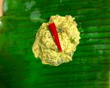 A picture of step 2 of Chingri Macher Paturi (Prawns Steam Cooked in Banana Leaf).