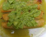 A picture of step 6 of Crispy Tacos with Double Salsa.