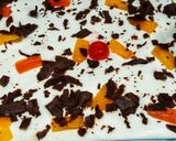 A picture of step 4 of 3 layers creamy dessert.