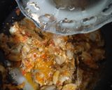 Foto langkah ke 4 dari resep Oseng kerang kijing pedas.