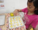 Foto langkah ke 5 dari resep Nastar Keju Pulen Lumer.