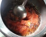A picture of step 1 of Khushbudar Laziz Methi Gosht.