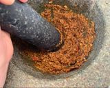 A picture of step 1 of Khua kling 🍚 🌶.