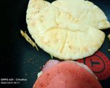 รูปขั้นตอนการทำที่ 1 ของ แฮม & ชีส พิต้า (Ham&Cheese with Chickhen Pita) - เมนูเช้าเร่งด่วน