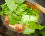 Foto langkah ke 4 dari resep Bihun Udang Pedas.