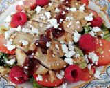 Foto del paso 8 de la receta: Ensalada de pollo con fresas